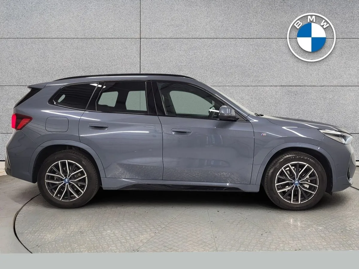 BMW iX1 Edrive20 M Sport - Image 3