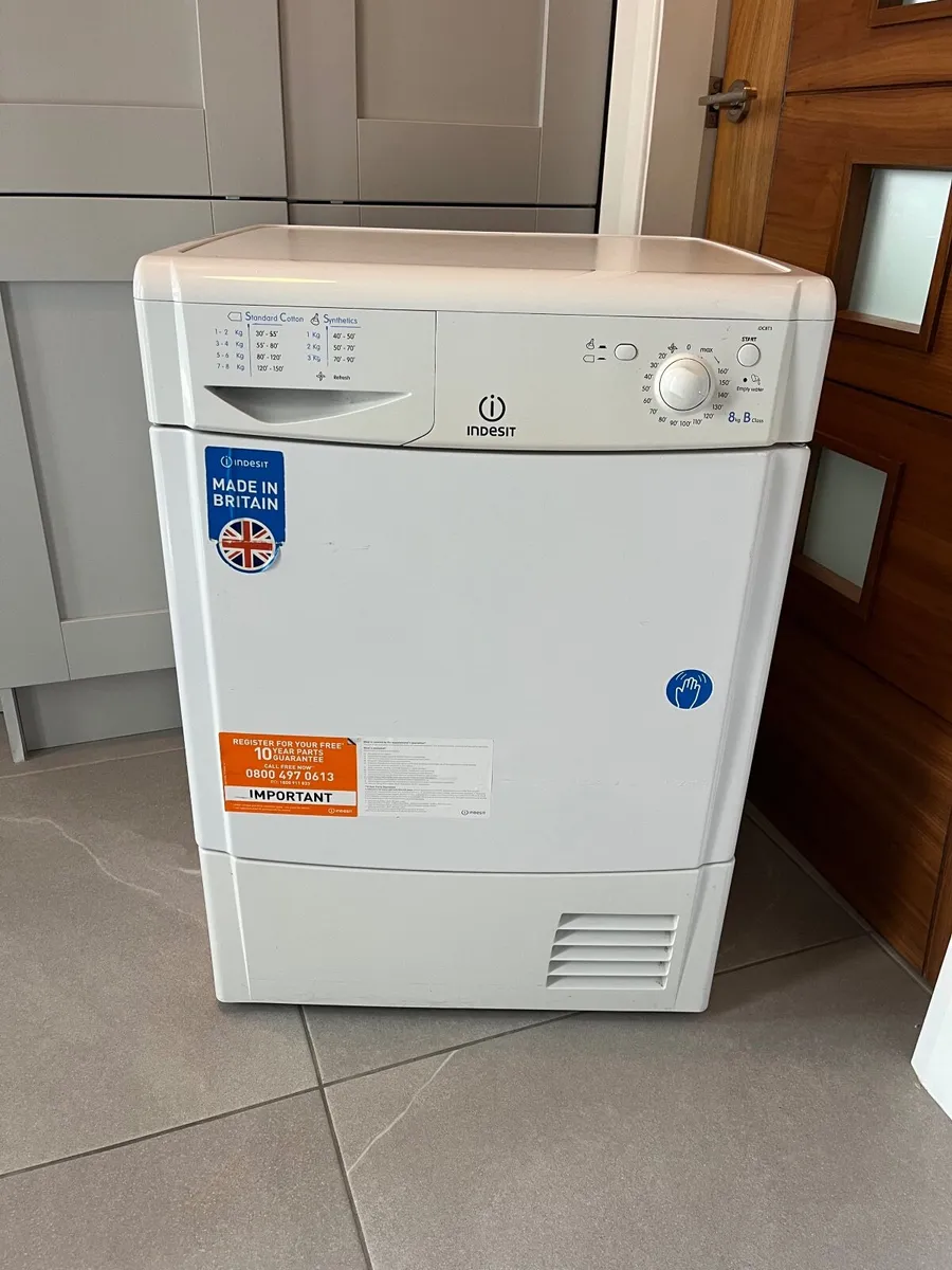 Indesit 8kg condenser tumble dryer - Image 1