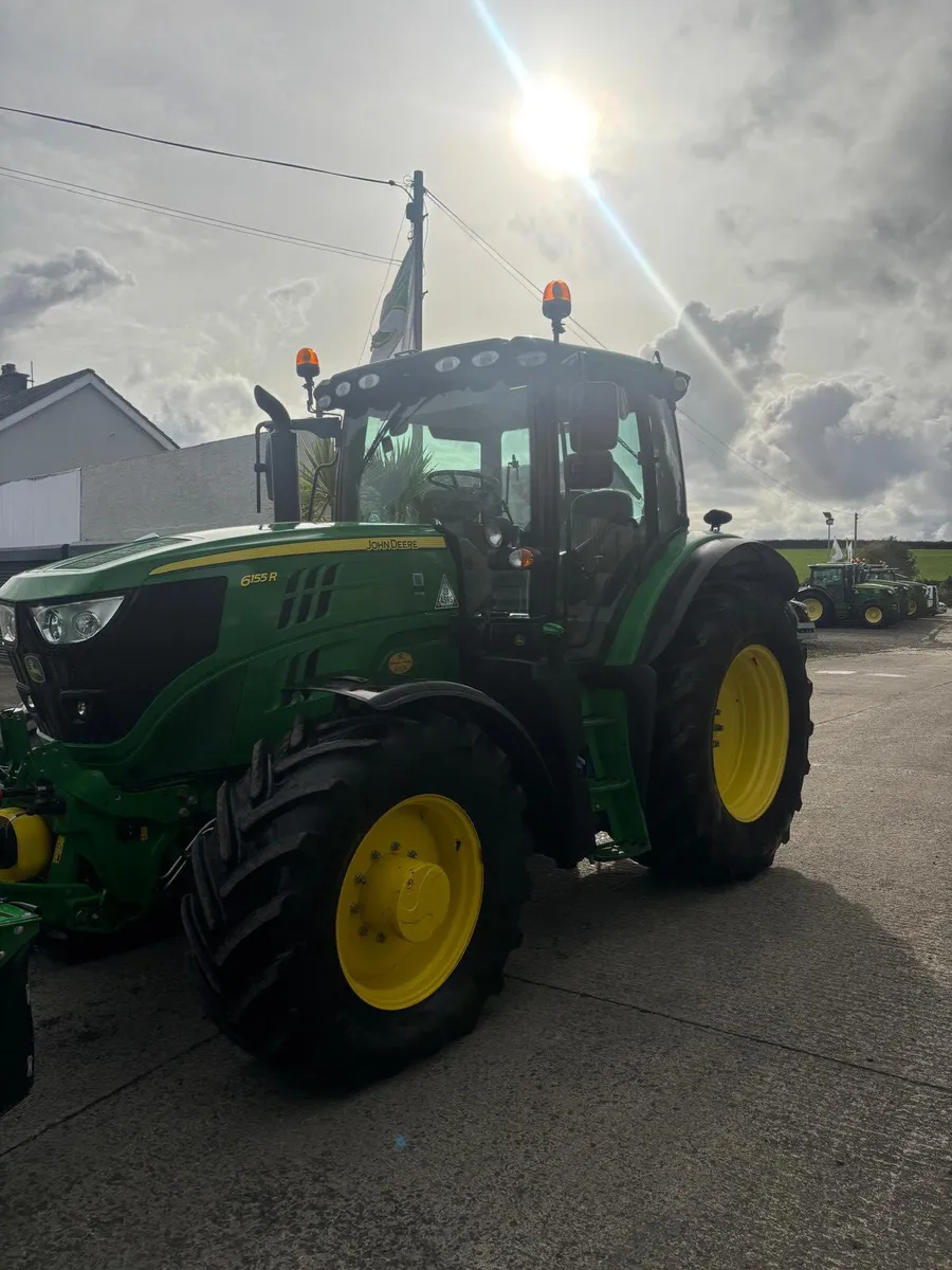 John Deere 6155R (2018) - Image 2