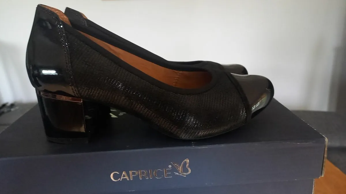 Ladies shoes - Image 3
