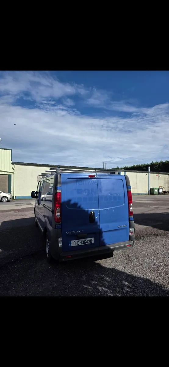 Vauxhal vivaro 2010 new cvrt - Image 3