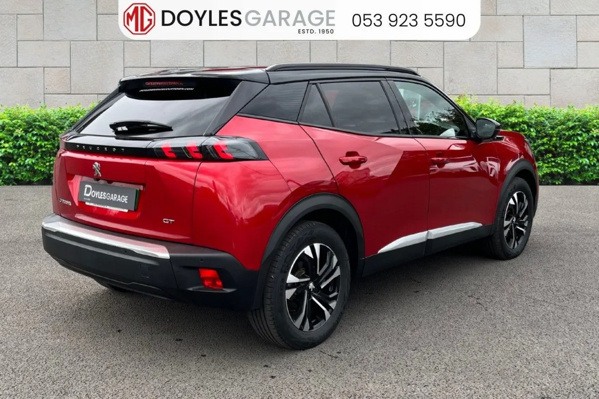 Peugeot 2008 Electric 136bhp (50 Kwh) GT - Image 3