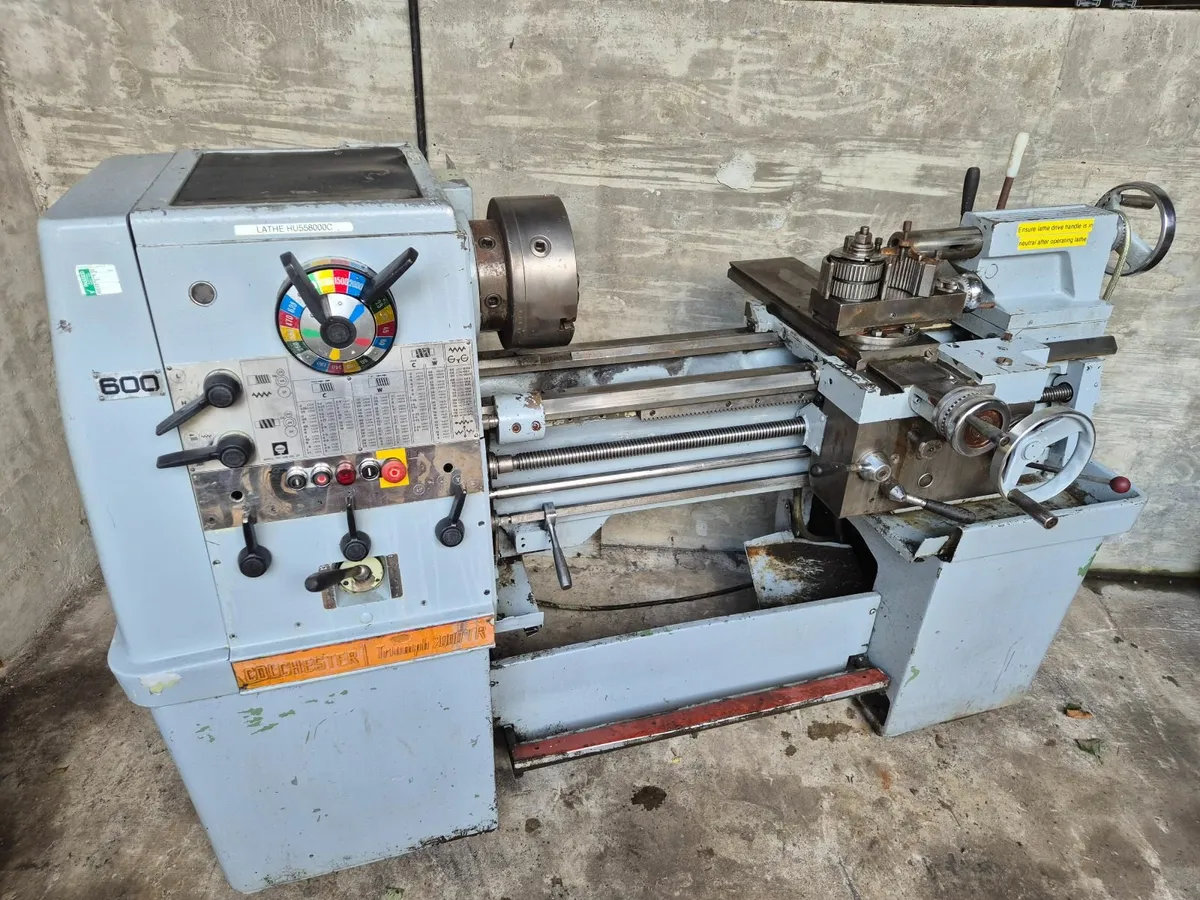 220V Lathe - Image 1