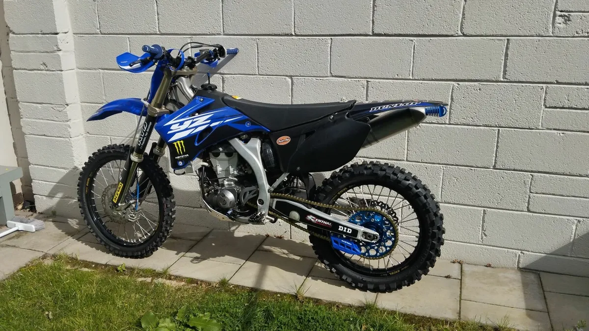 Yamaha YZ450F - Image 1