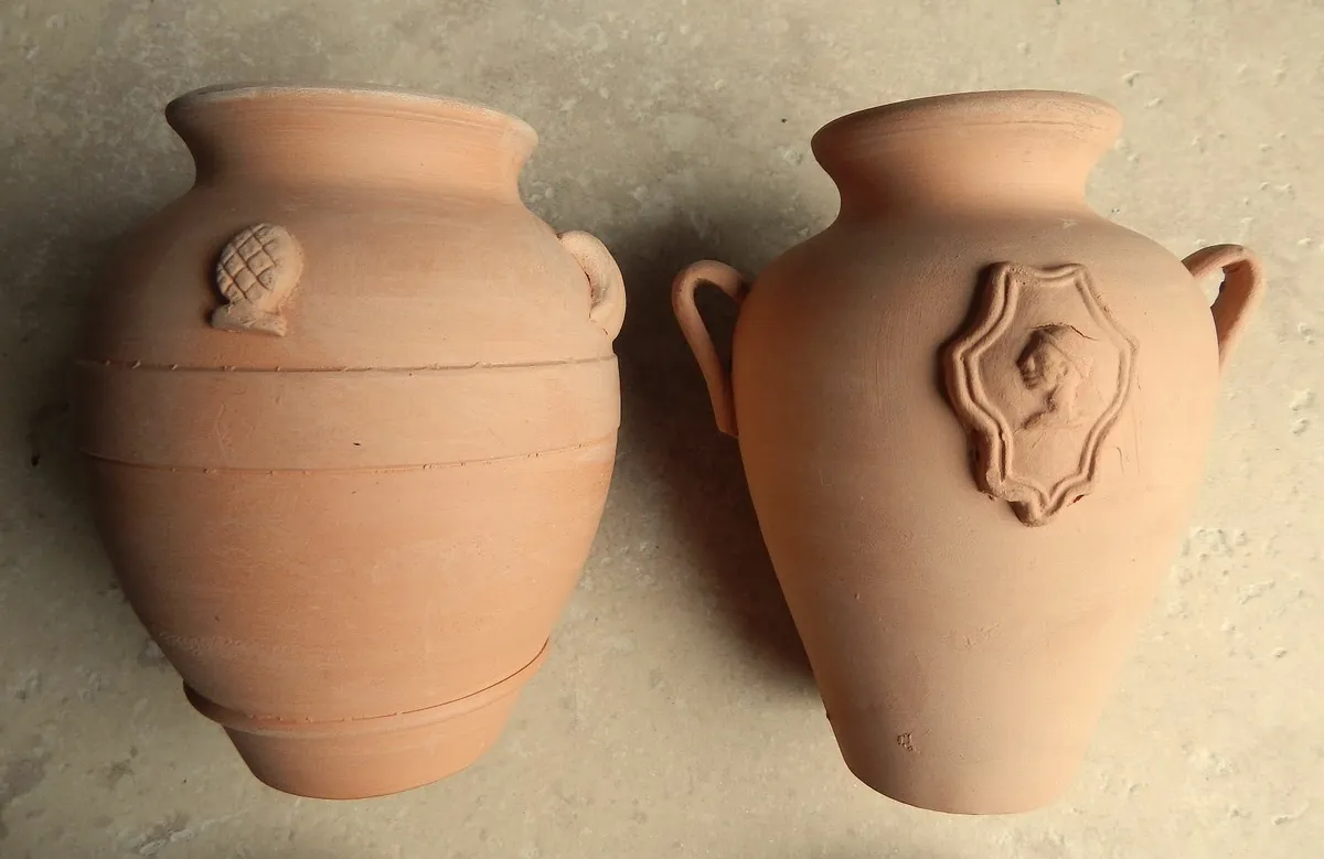 2 Small Hand Crafted Terracotta Jars - Image 3