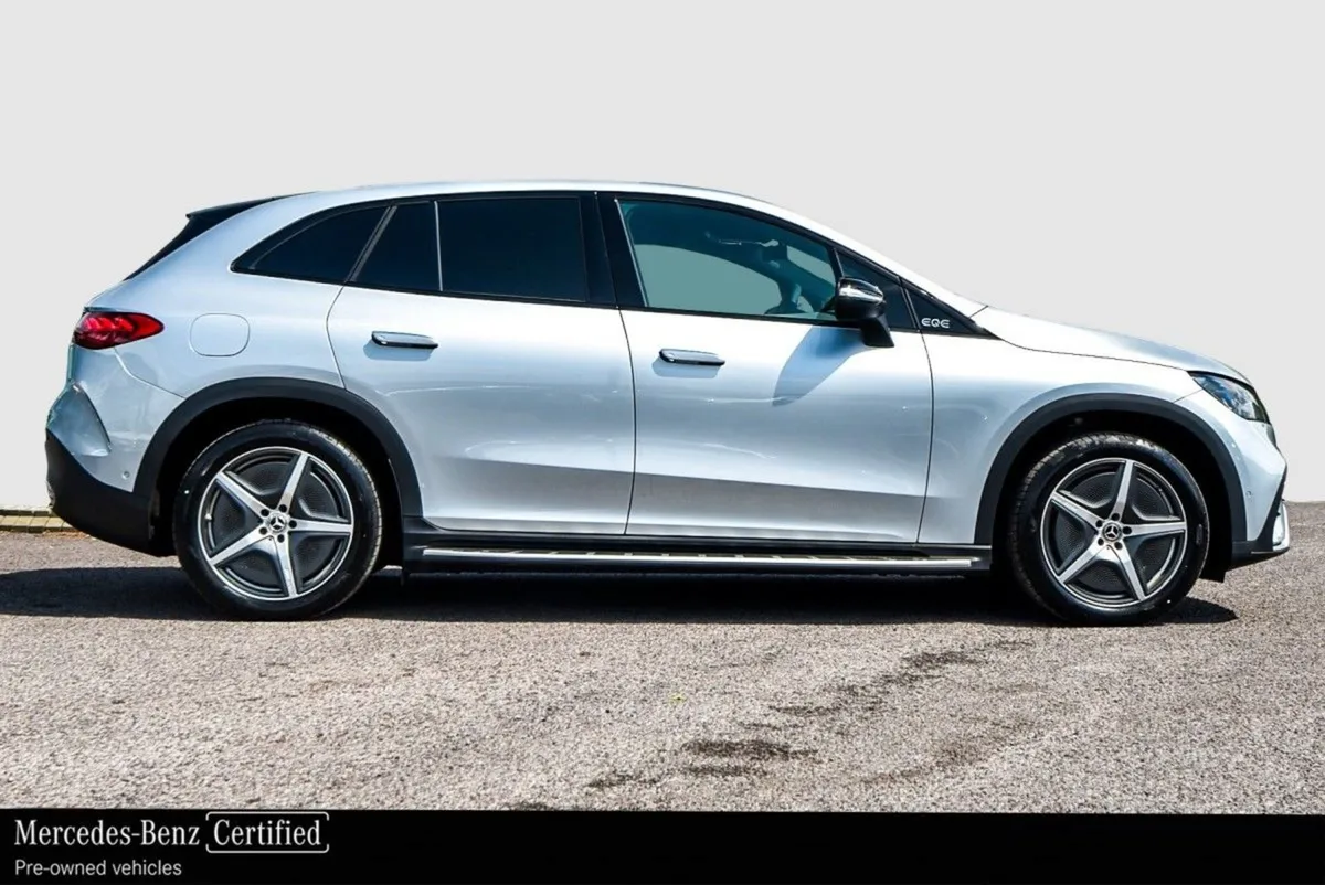 Mercedes-Benz EQE SUV AMG SUV  25 000 OFF 251 Dem - Image 3