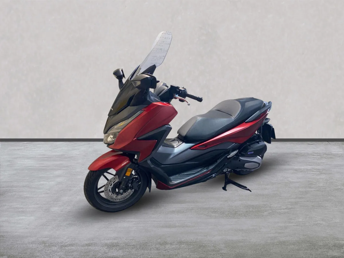 Honda NSS 125 Forza 125cc Scooter, NI Registered - Image 4