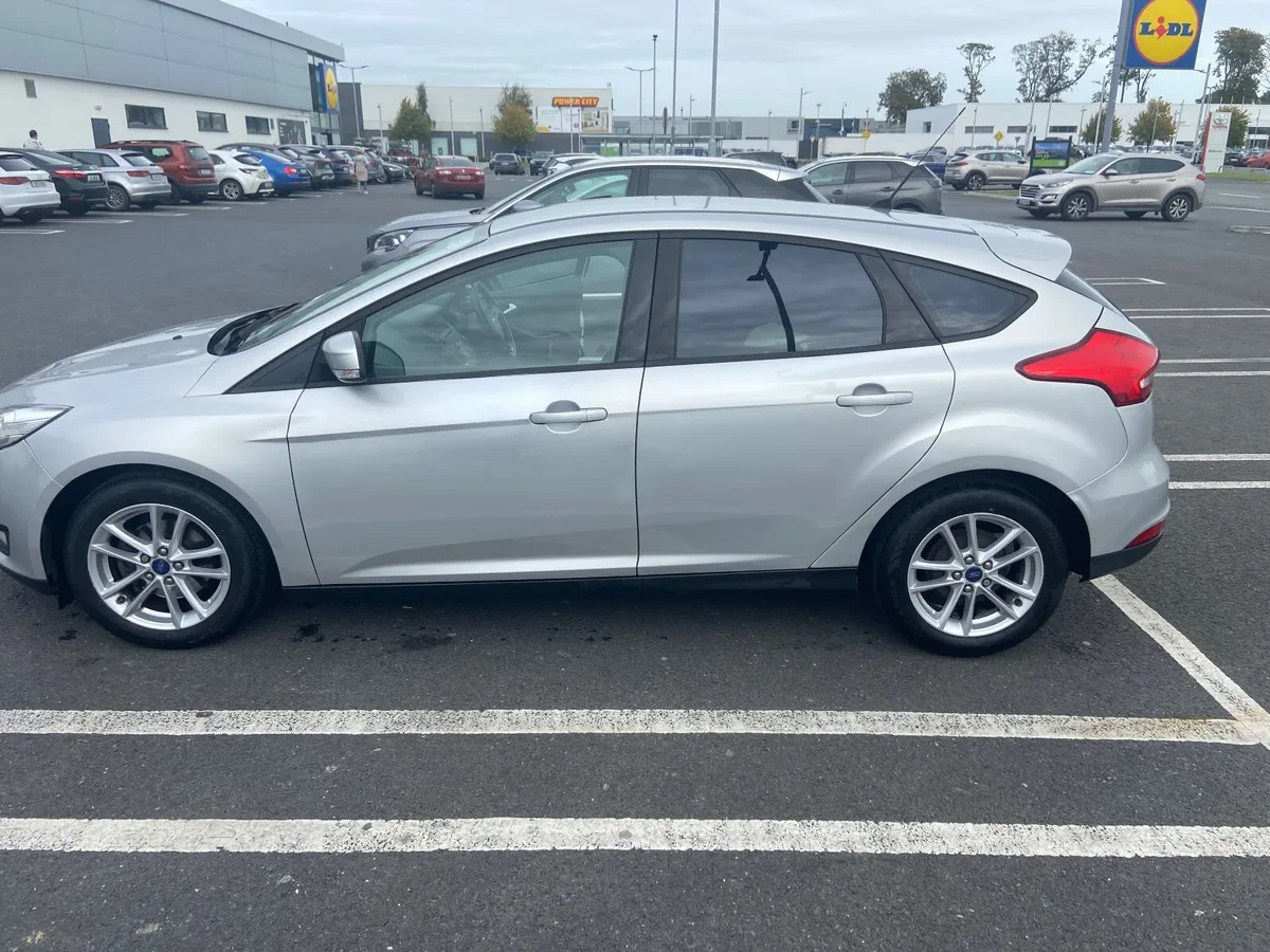 Ford Focus 2015 - Image 4