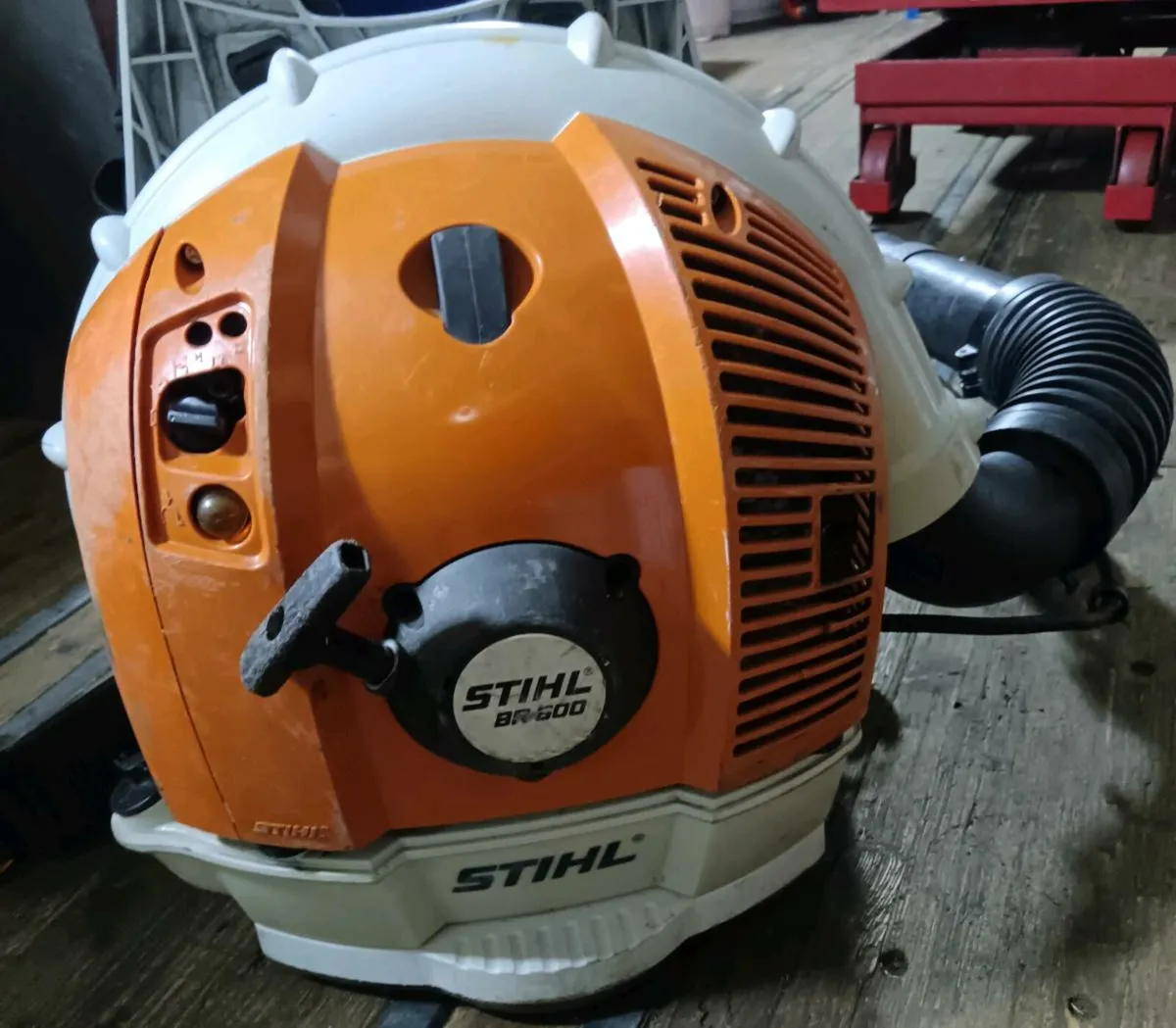 Stihl Backpack Leaf Blower - Image 1