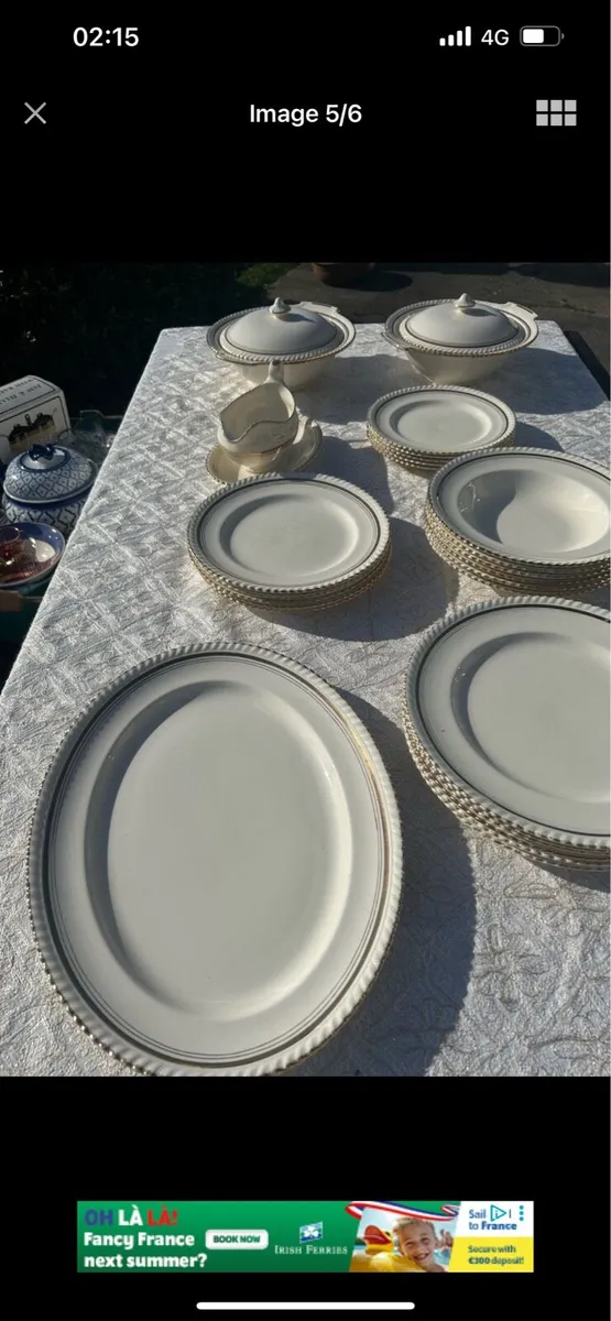Dinner service - Image 1