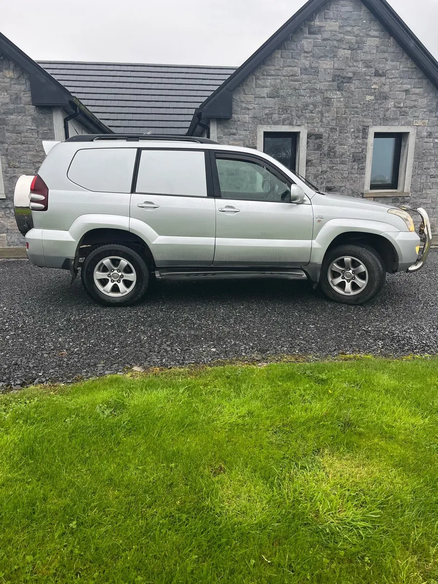 Toyota Landcruiser - Image 2