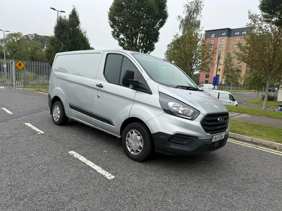 Ford Transit Custom 2019 - Image 4