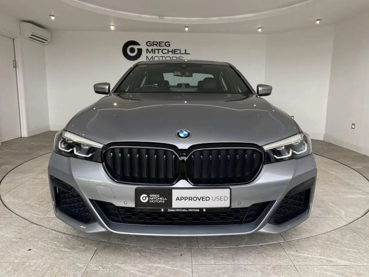 BMW 5 Series 530d Xdrive MHT M Sport 4dr Auto - Image 2