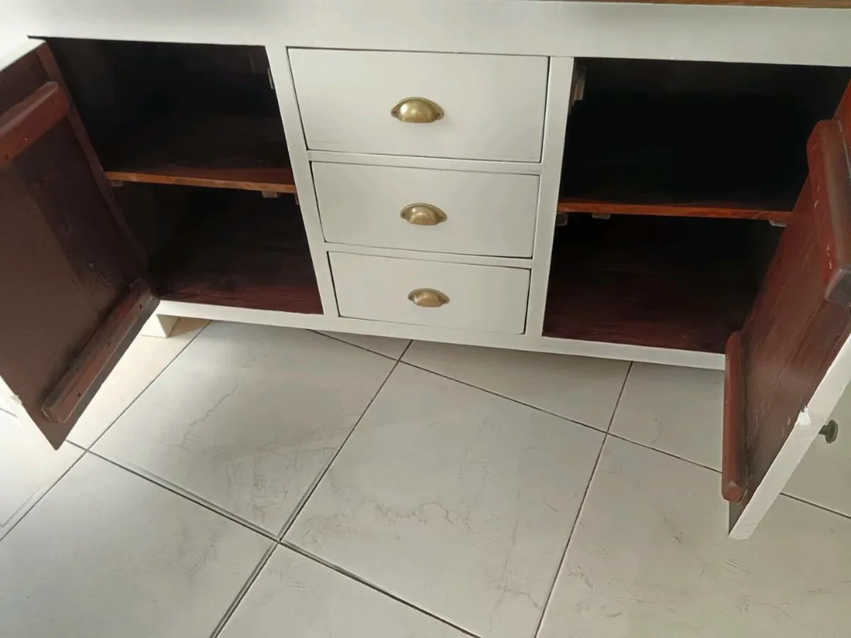 Sideboard - Image 1