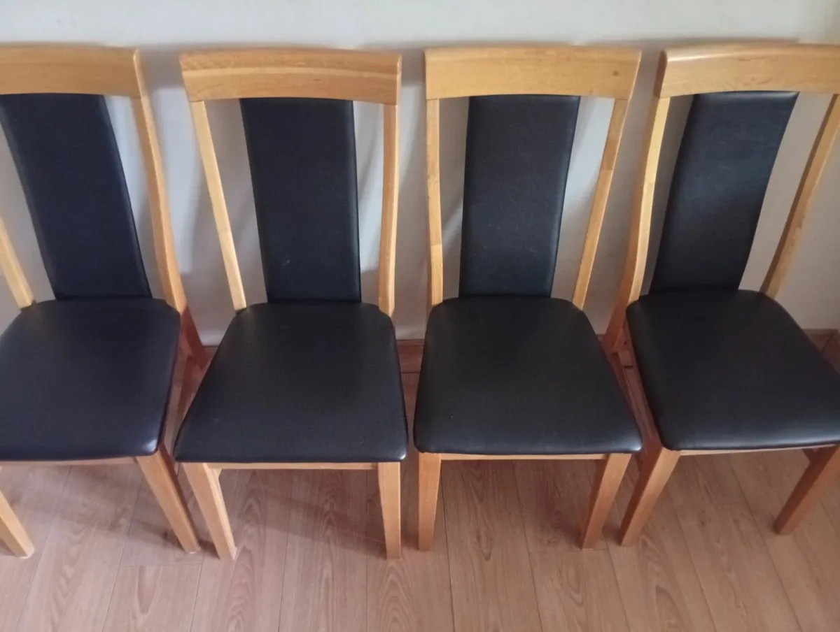 Oak Solid Quality dining chairs set 6months - Image 1