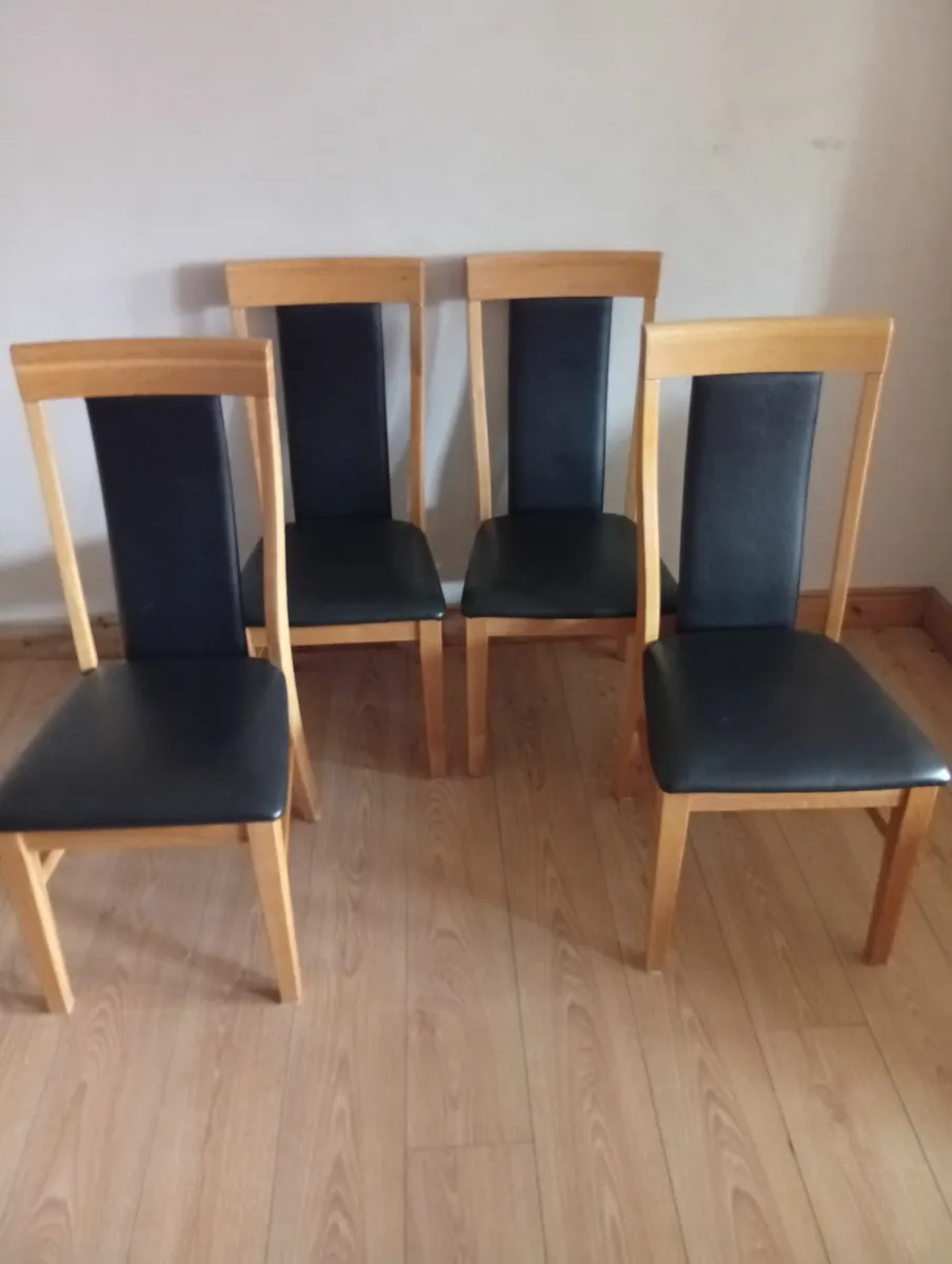 Oak Solid Quality dining chairs set 6months - Image 2