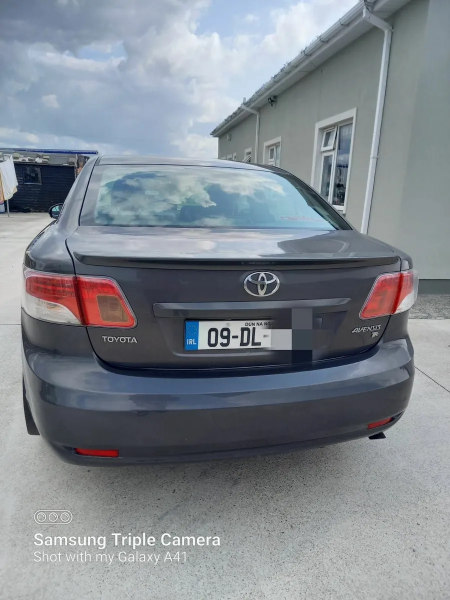 Toyota Avensis 2009 - Image 4