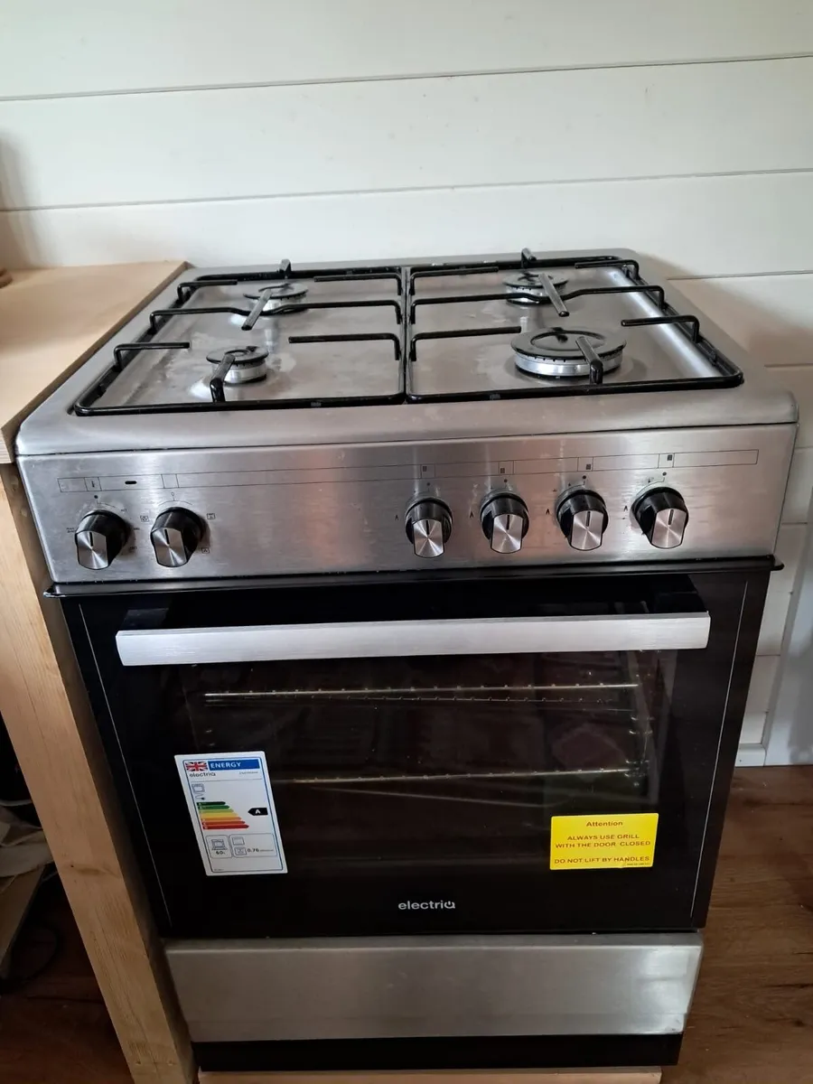 Cooker (Duel Fuel) electric oven/gas hob - Image 4