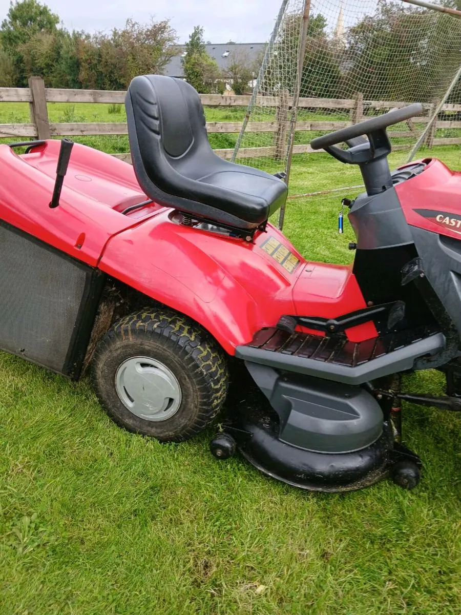 Castlegarden mower - Image 3