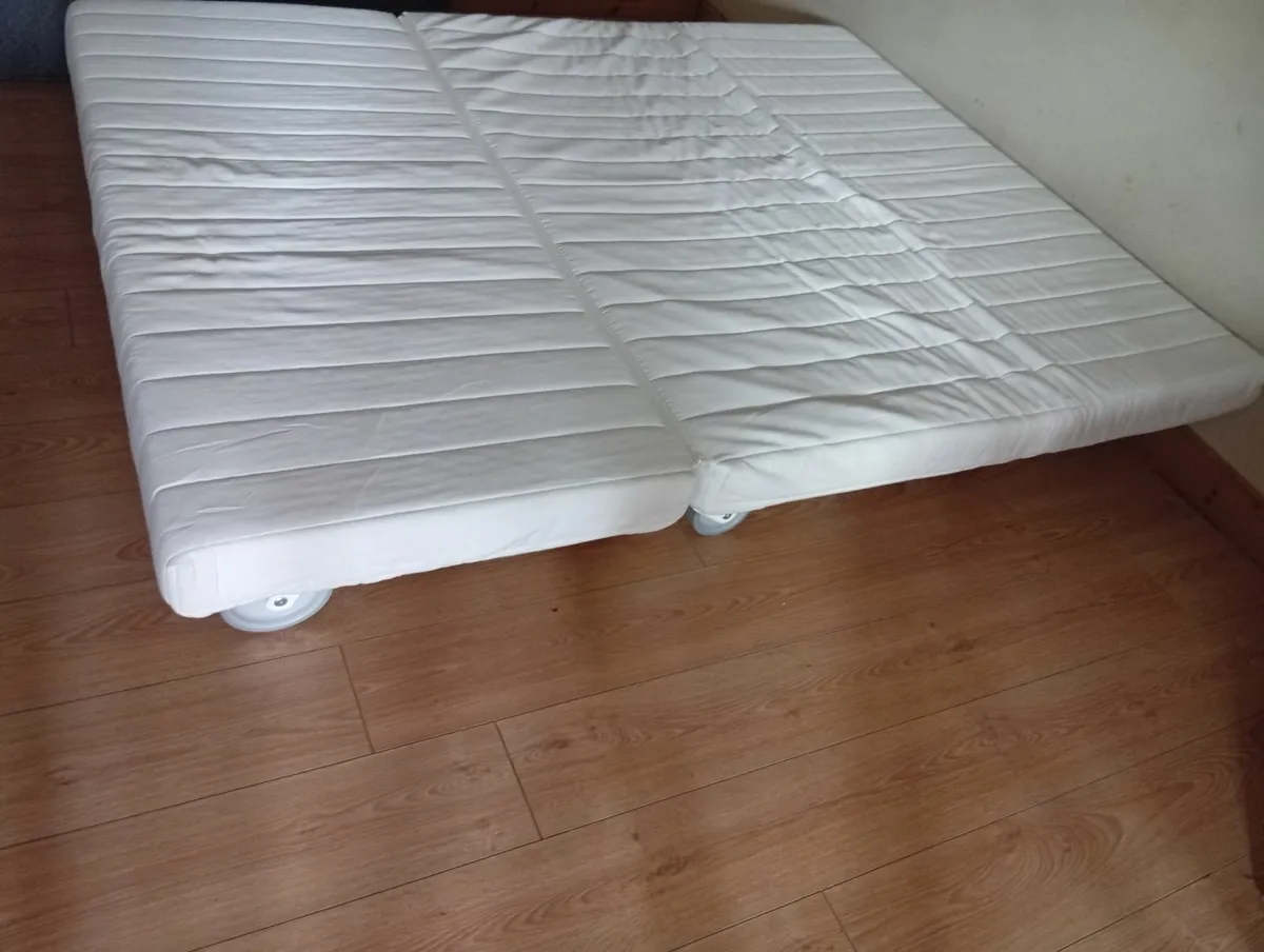 2seater Quality Sturdy sofa bed footon - Image 4