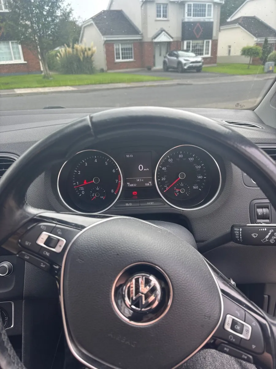 Volkswagen Polo 2016 - Image 3