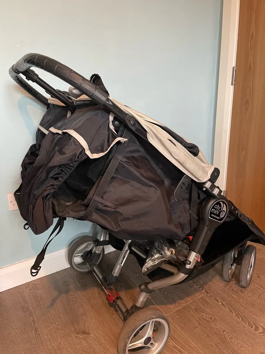 City Mini Double Buggy - Image 2