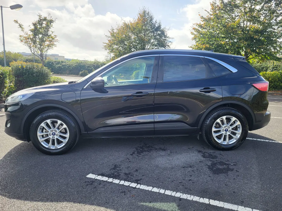 2023 FORD KUGA PHEV - Image 3
