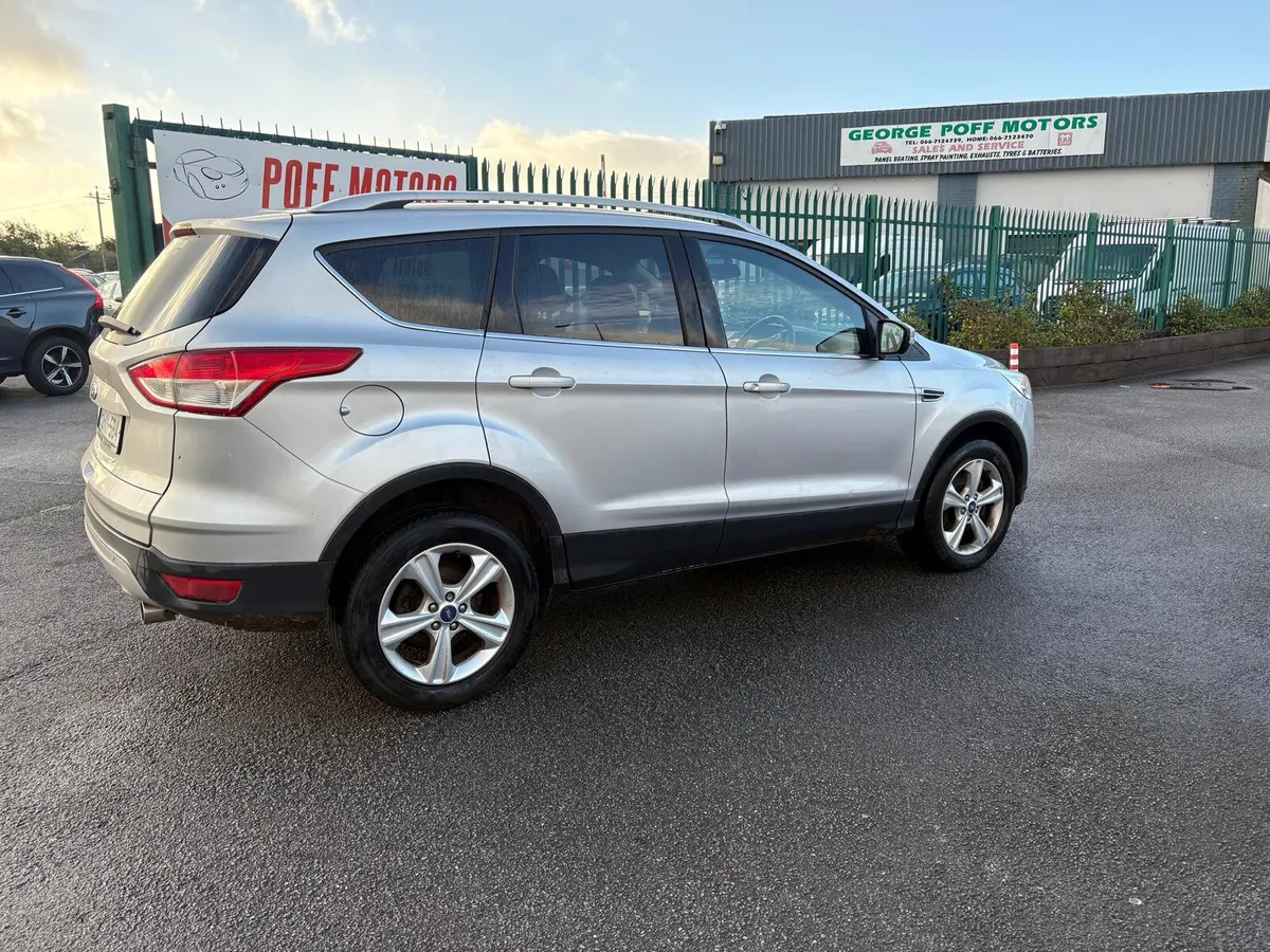 Ford Kuga 2015 - Image 2