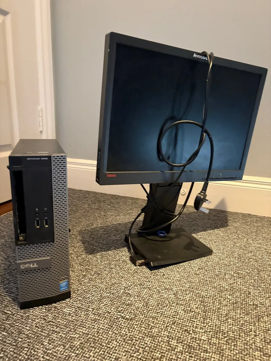 Dell PC in working order with monitor