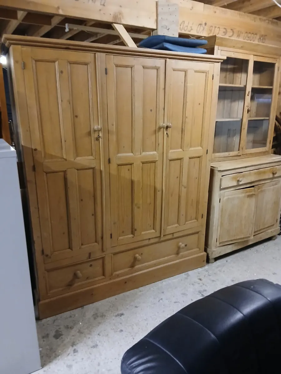 Wardrobe - Image 1
