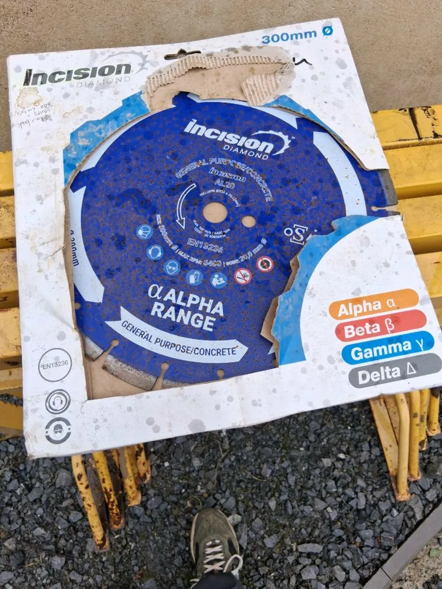 Blades to fit concrete saws - Image 1