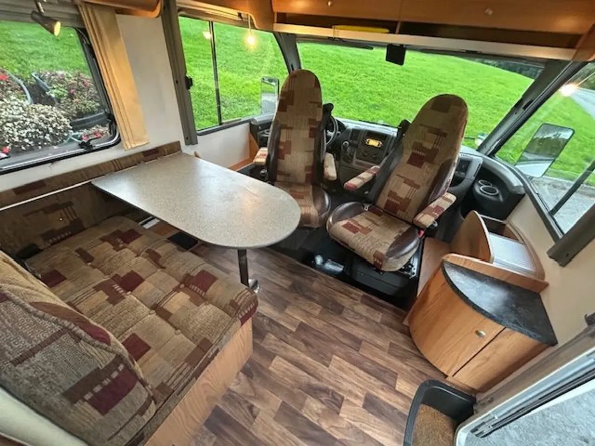 Burstner Aviano i650- 2007 - 4 Berth - End Bedroom - Image 4