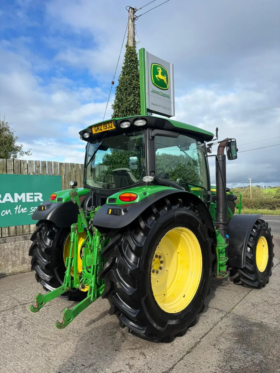 John Deere 6115R (2013) - Image 4
