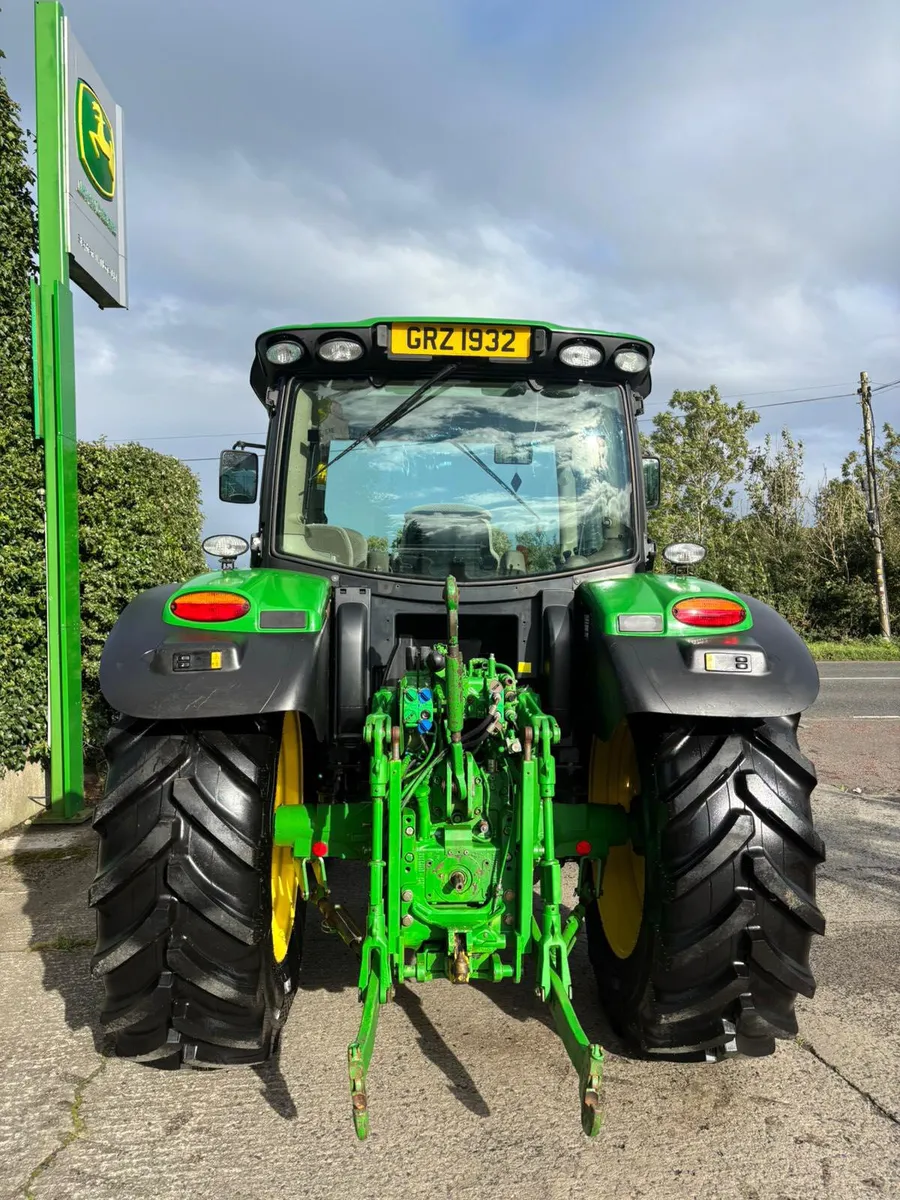 John Deere 6115R (2013) - Image 3