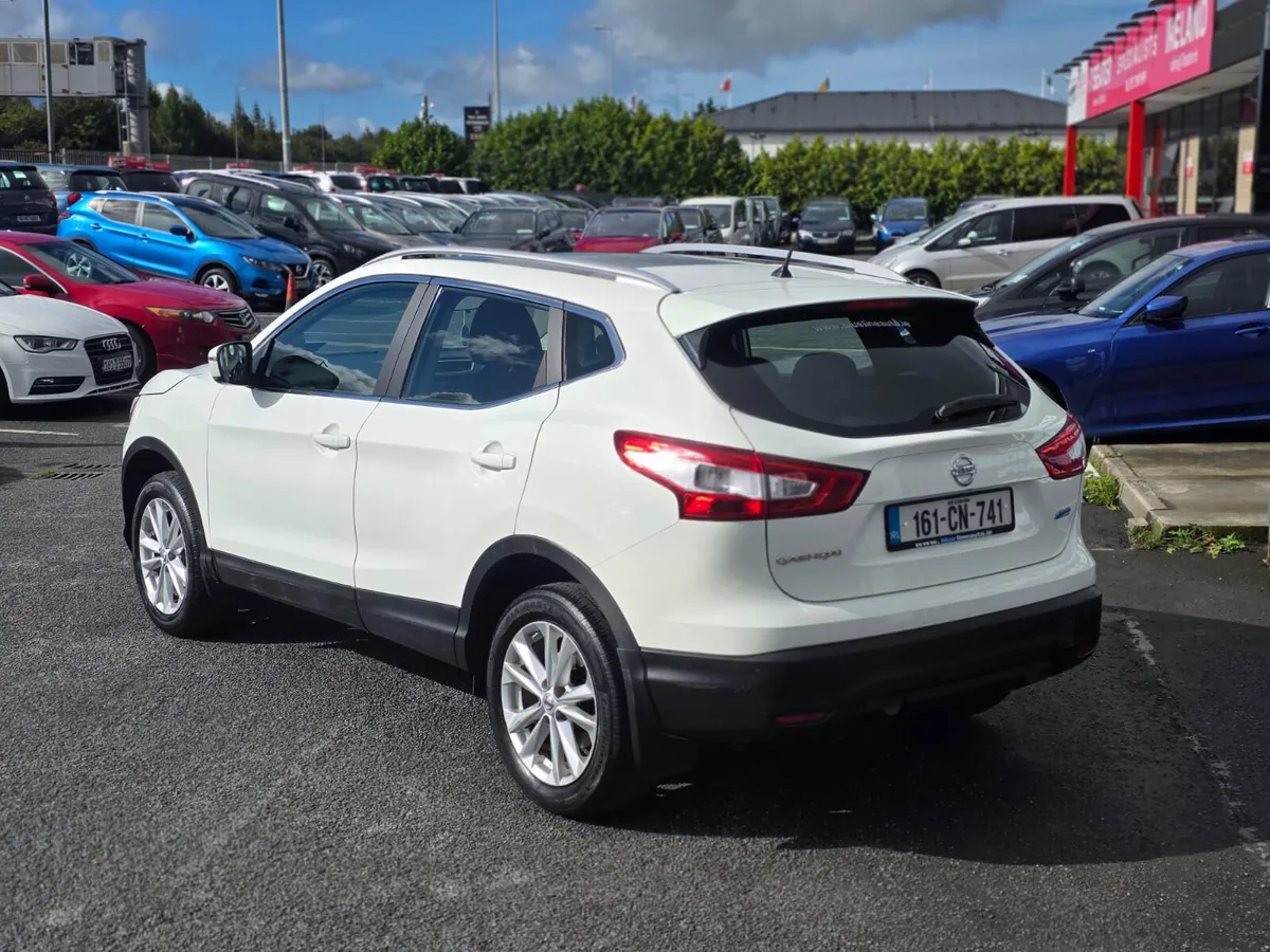 Nissan Qashqai 1.5 Diesel Manual High Spec (161) - Image 3