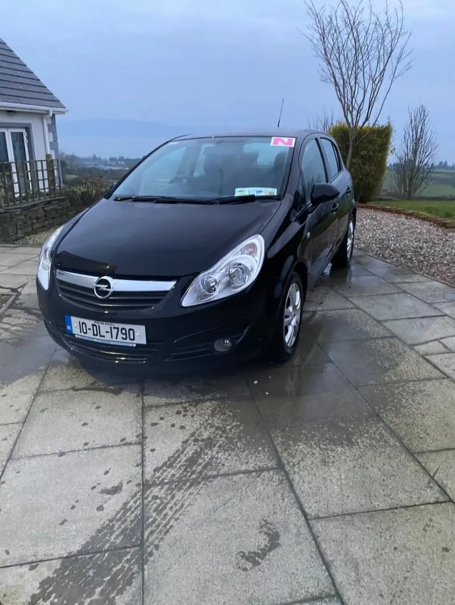Opel Corsa 2010 - Image 2