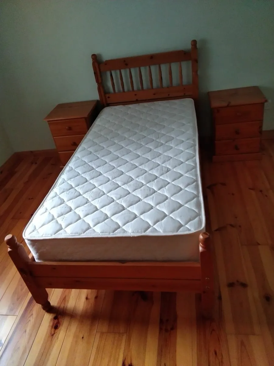 Single bed frame