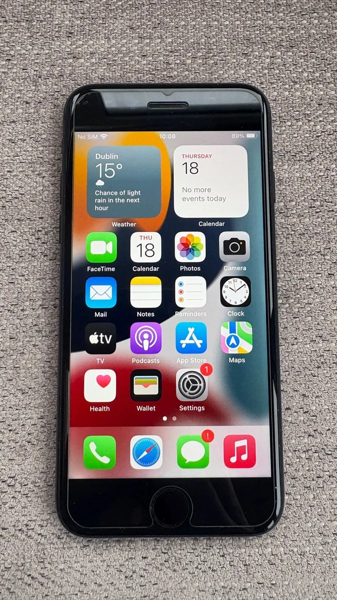 iPhone 7 32GB, Unlocked, Great Condition - Image 2