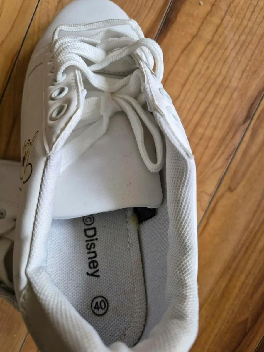 Ladies/Girls Trainers - Image 4
