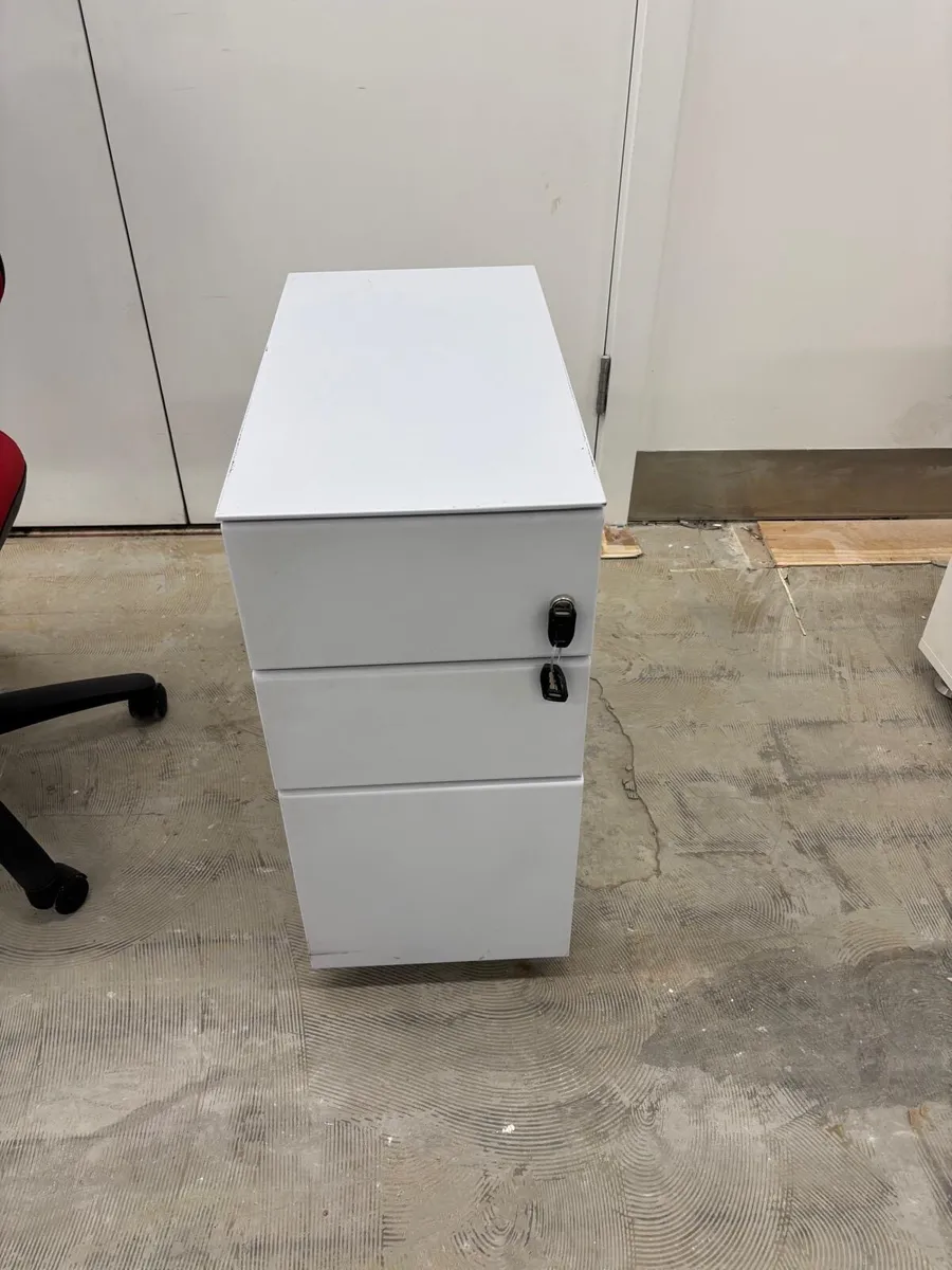 Desk side drawer with key - Image 1
