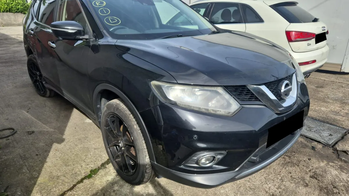 2015 NISSAN X-TRAIL 1.6DIESEL FOR BREAKING - Image 1