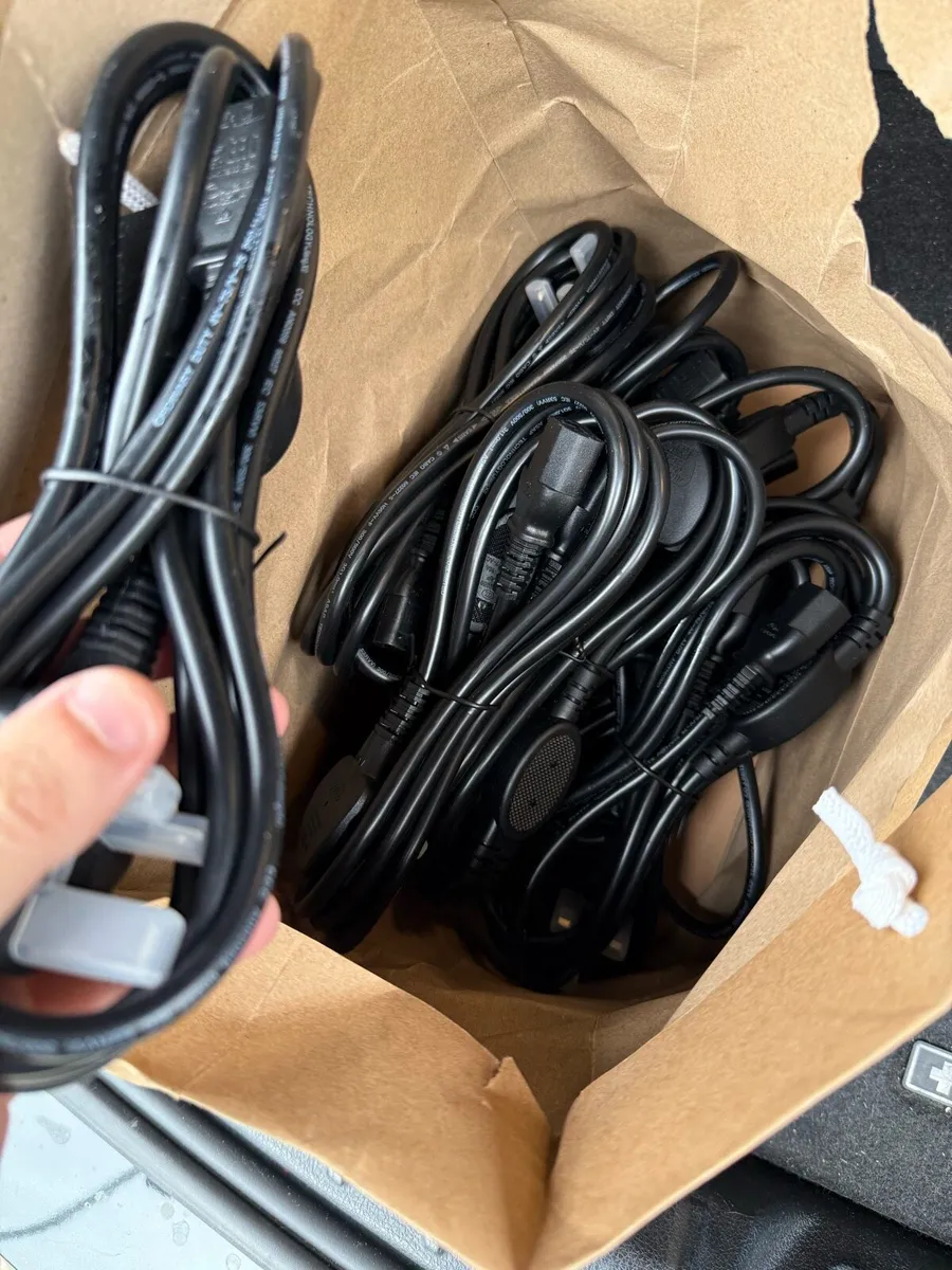 Job lot of 20x Dual PC Power Cables - Image 3