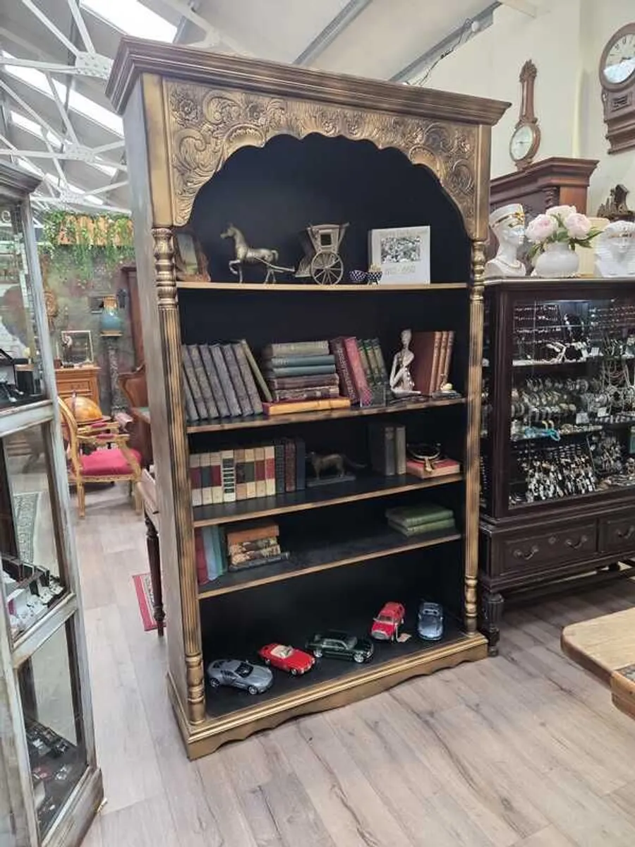 Large Display Bookcase - Image 1