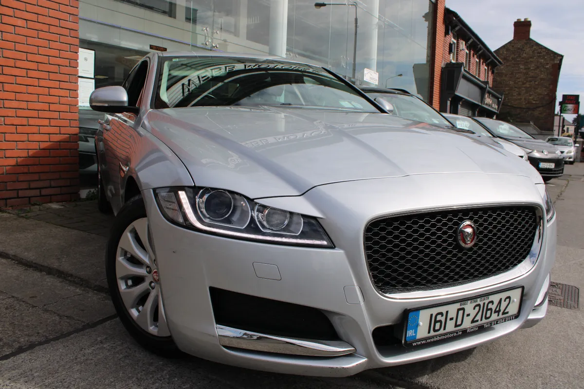 Jaguar XF 2.0 AUTO PRESTIGE 2016 *LOW KMS* - Image 1
