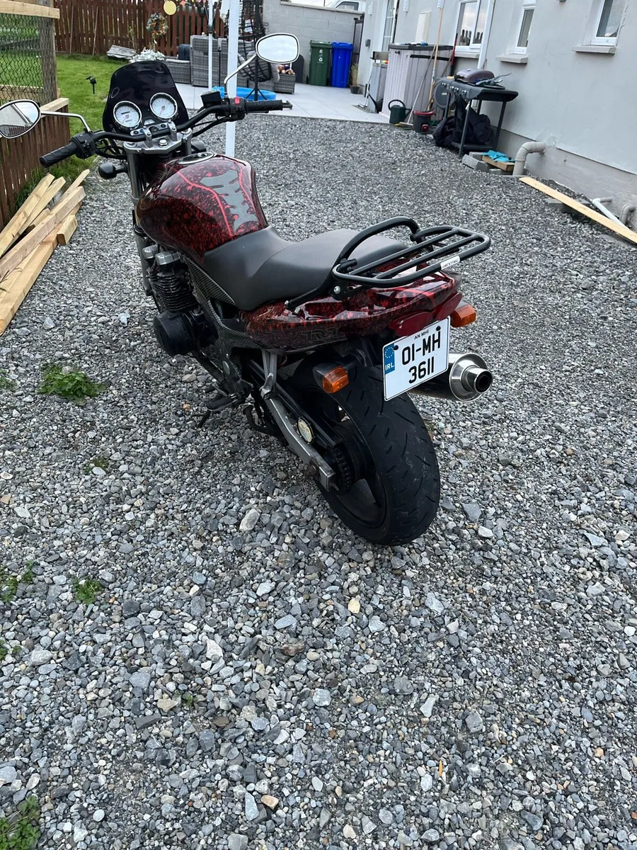 Kawasaki zr7 - Image 1