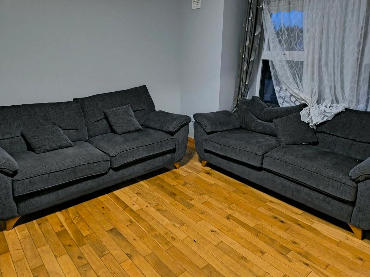 Home furniture - Image 4