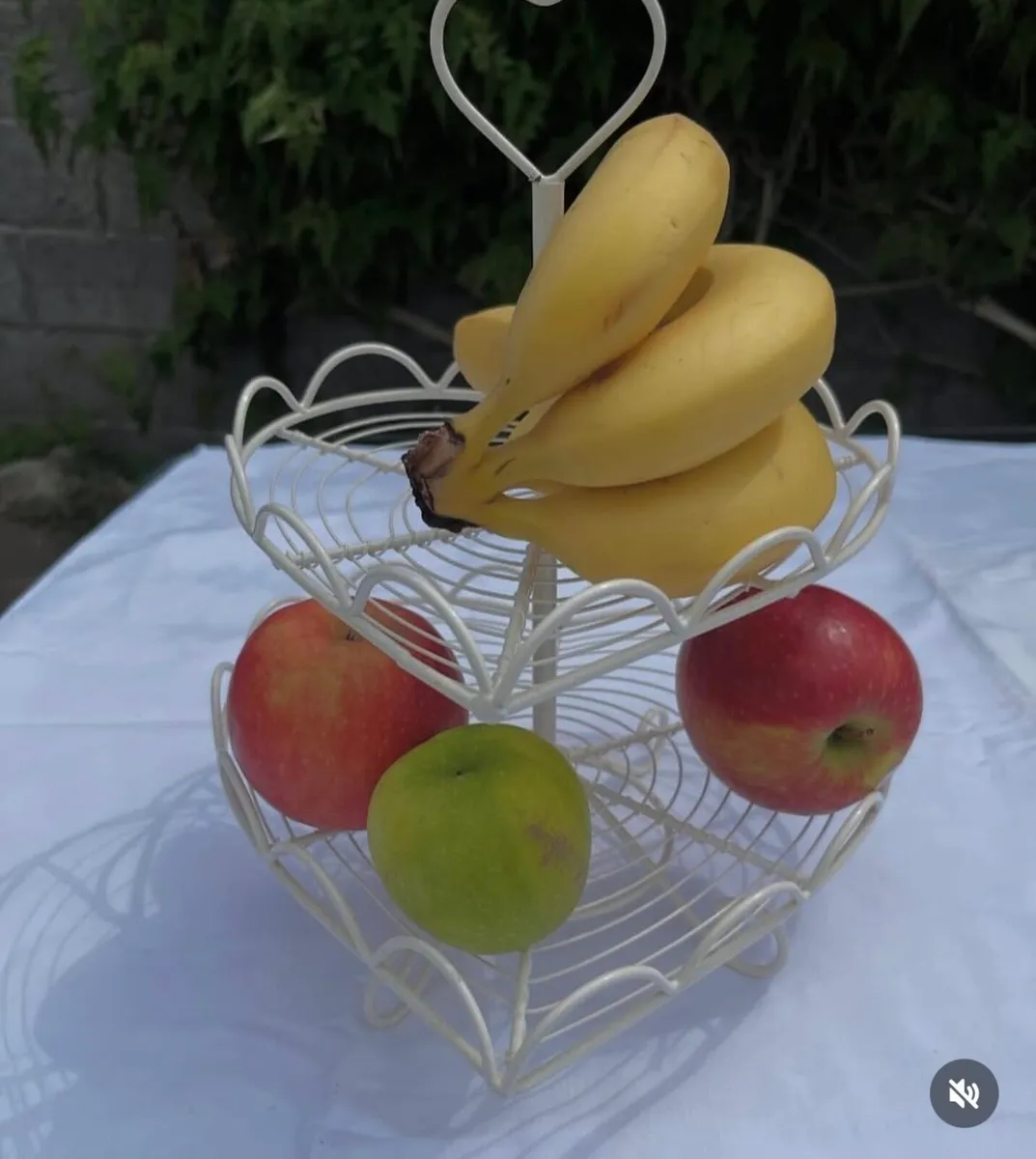 Cake stand - Image 1