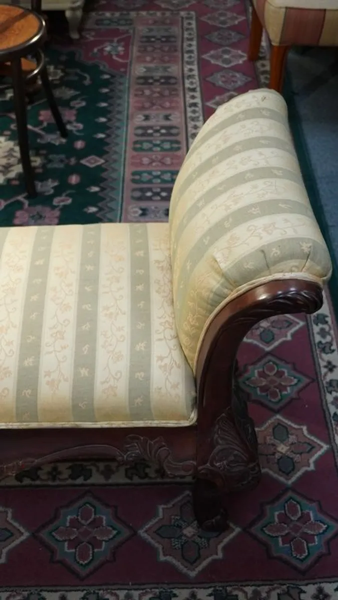 Vintage Spanish Window Seat - Exquisite Hand-Carved Elegance - Image 3