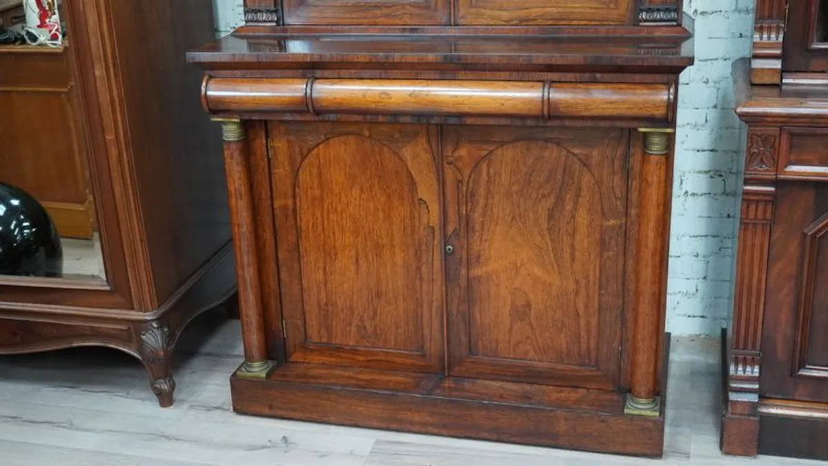 William IV Rosewood Bookcase Chiffonier - Circa 1830s - Image 4