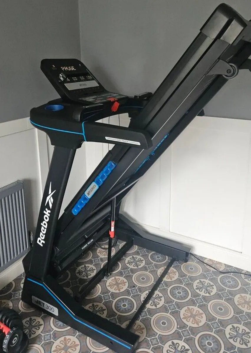 Reebok Jet 300 Treadmill - Image 1